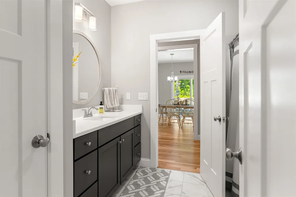 7 Sage Drive Hampton NH 03842