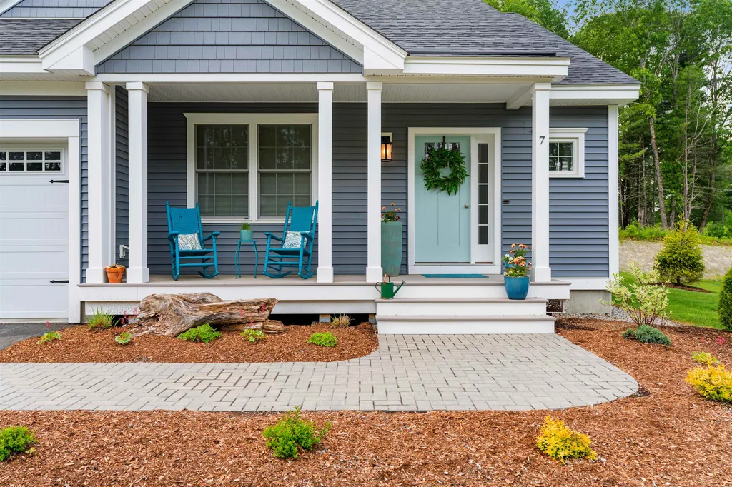 7 Sage Drive Hampton NH 03842