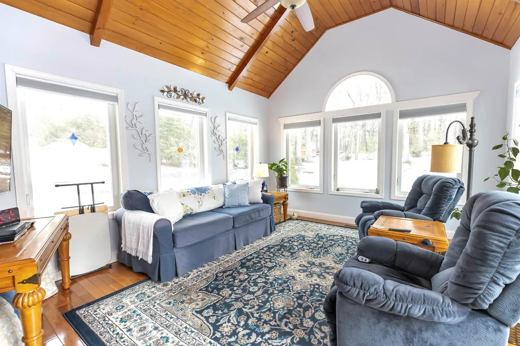 553 Charles Bancroft Highway Litchfield NH 03052