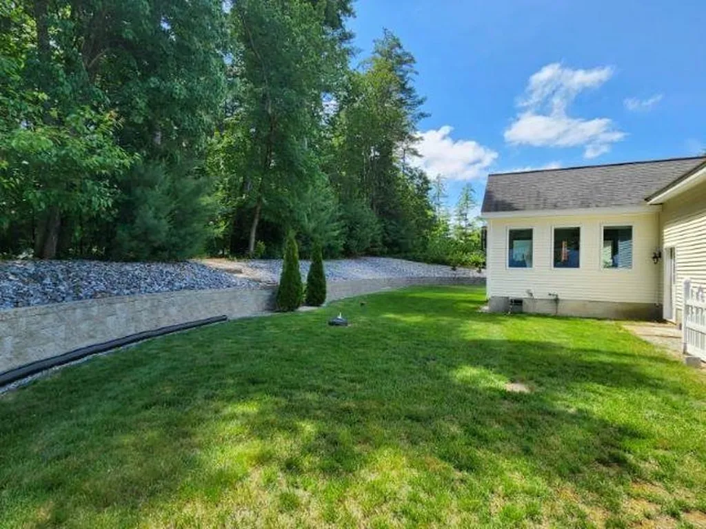553 Charles Bancroft Highway Litchfield NH 03052