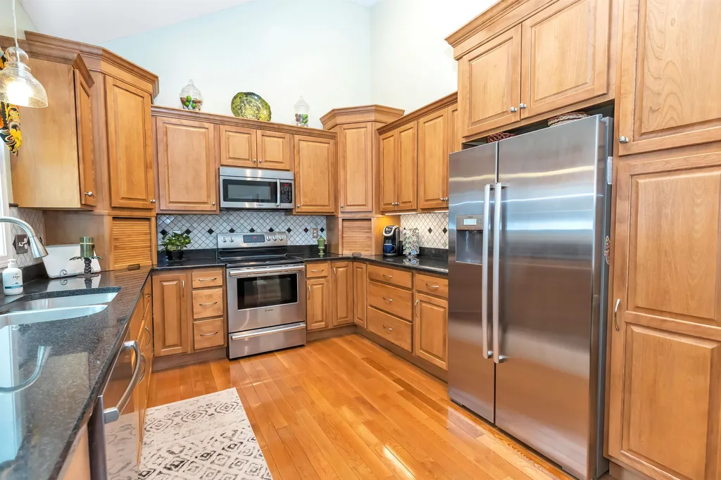 553 Charles Bancroft Highway Litchfield NH 03052