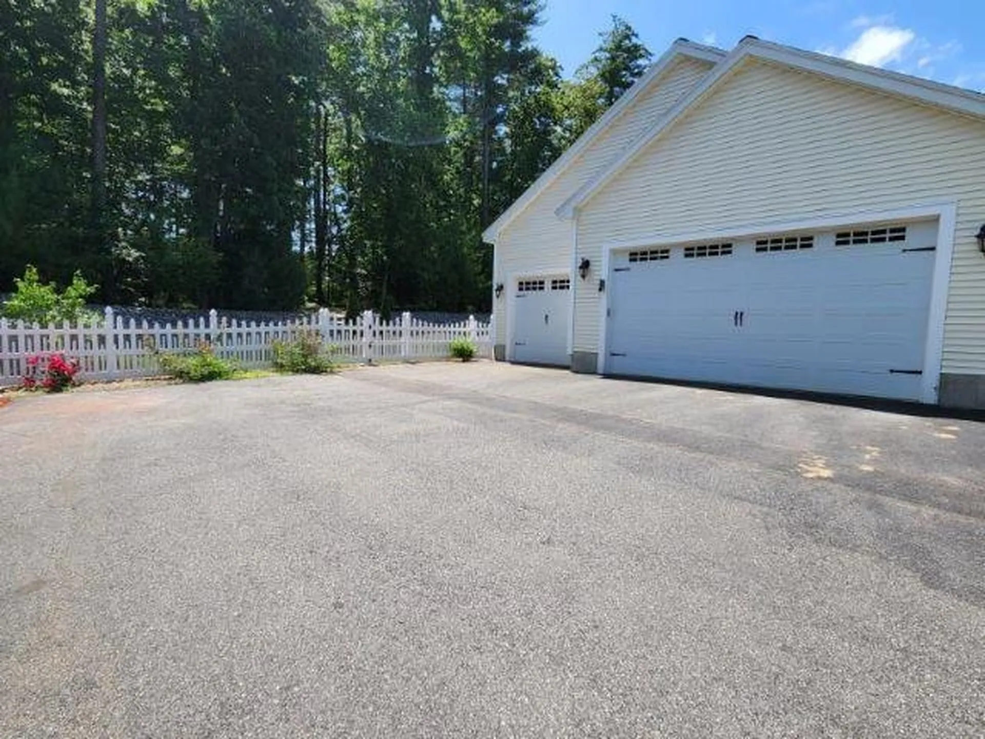 553 Charles Bancroft Highway Litchfield NH 03052