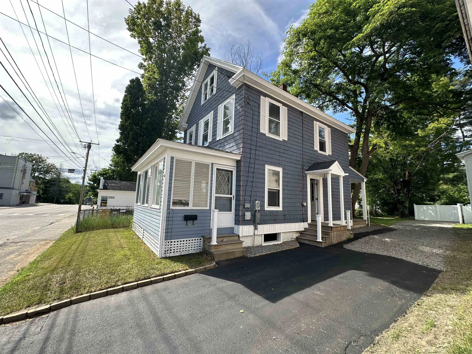 81 School Street Franklin NH 03235