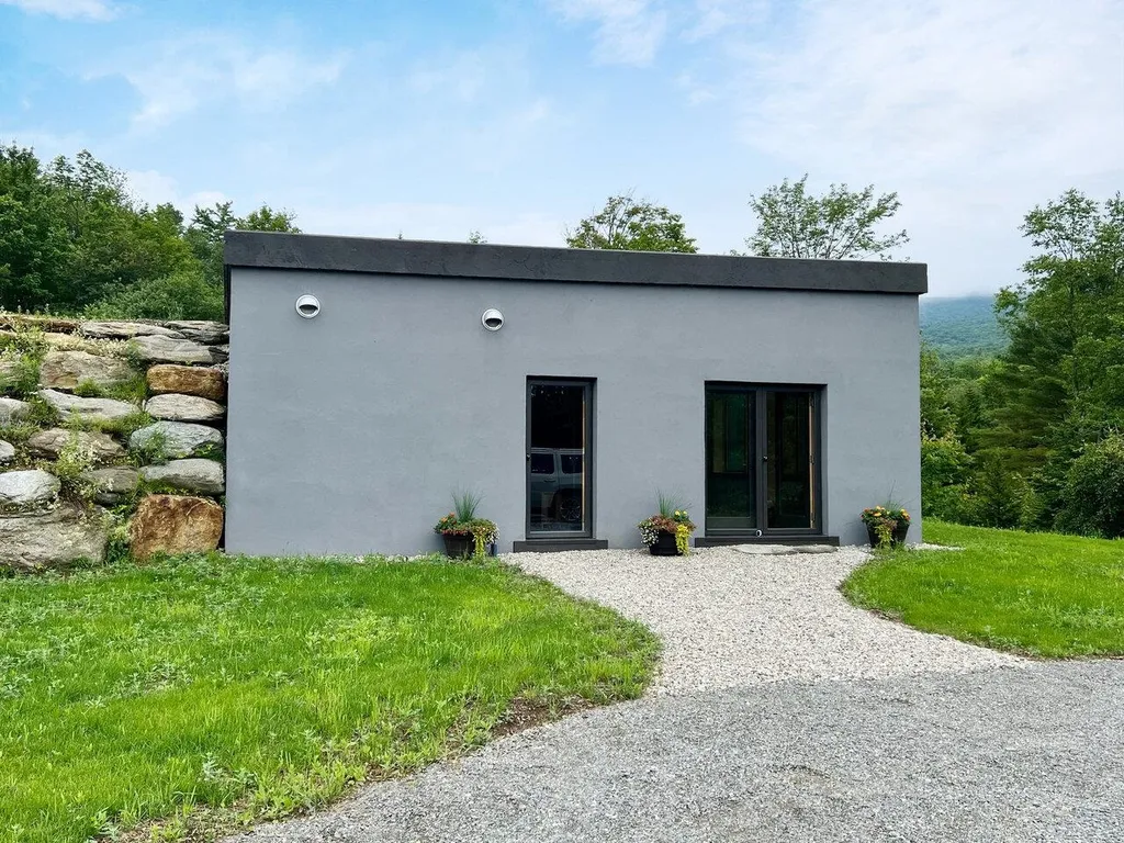 152 Wolf Lane Lincoln VT 05443