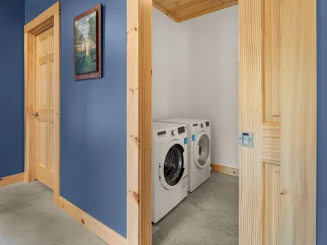 152 Wolf Lane Lincoln VT 05443