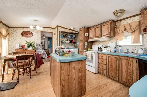 43 Sycamore Boulevard Farmington NH 03835