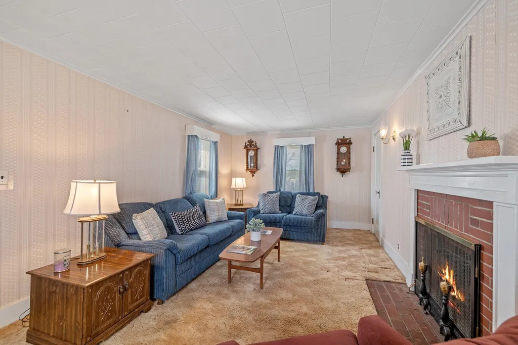 306 Gilford Avenue Gilford NH 03249