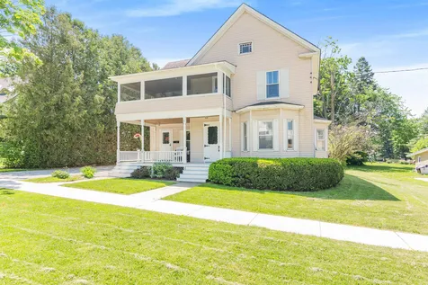 18 Farrar Street St. Albans City VT 05478