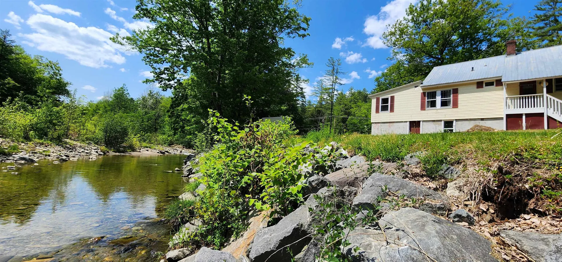 2033 Vt Route 11 West Chester VT 05143