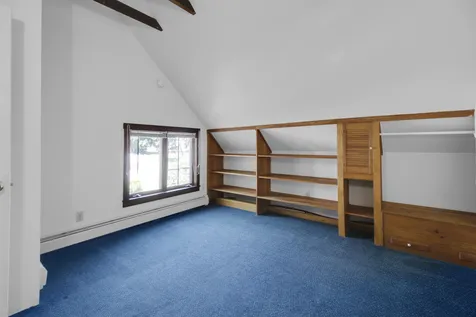 13 Pleasant Street Plymouth NH 03264