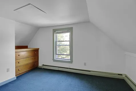 13 Pleasant Street Plymouth NH 03264
