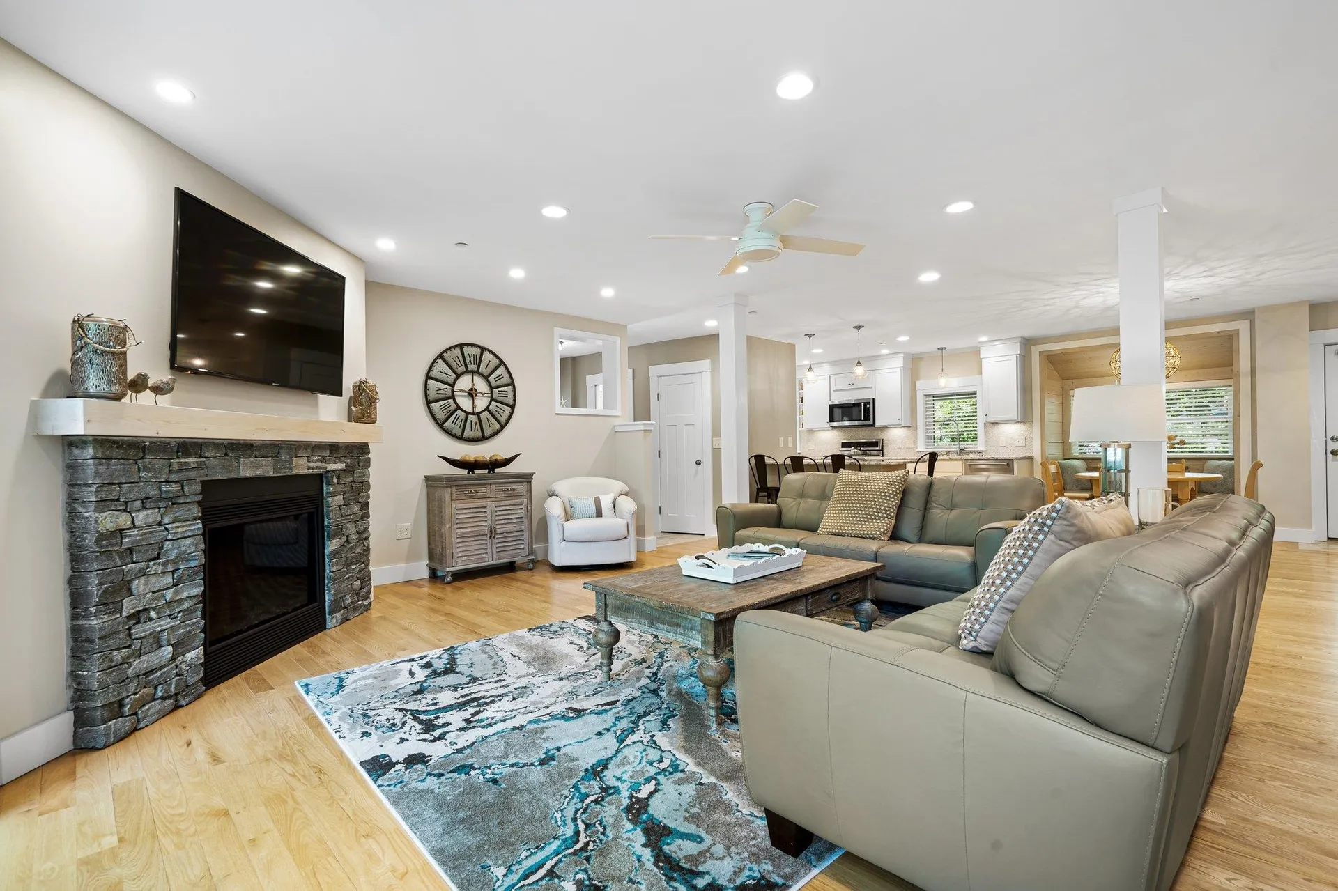 792 Sagamore Avenue Portsmouth NH 03801