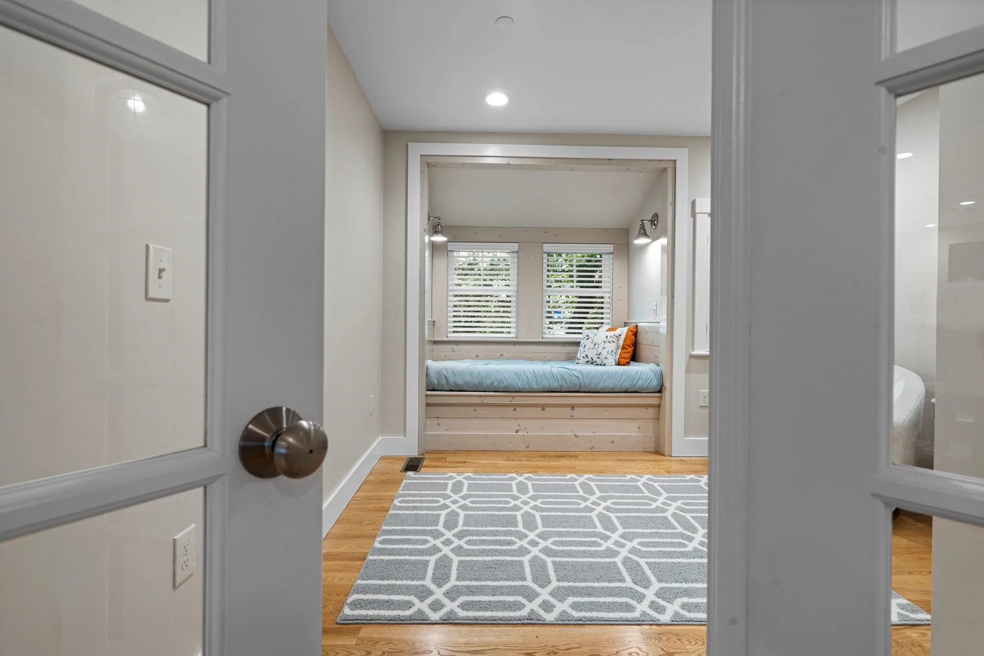 792 Sagamore Avenue Portsmouth NH 03801