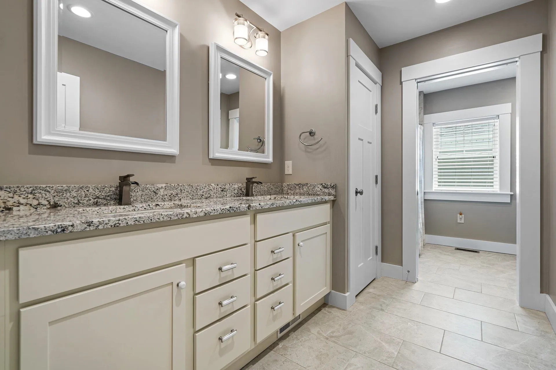 792 Sagamore Avenue Portsmouth NH 03801