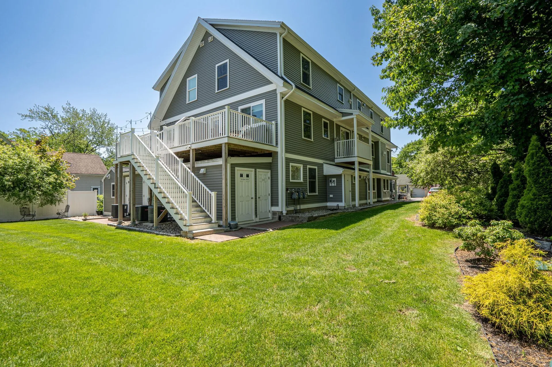 792 Sagamore Avenue Portsmouth NH 03801