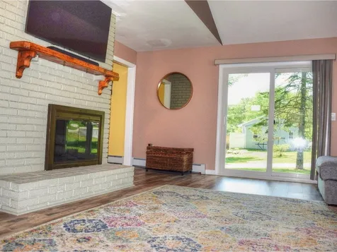 35 Jonzetta Court Milton VT 05468