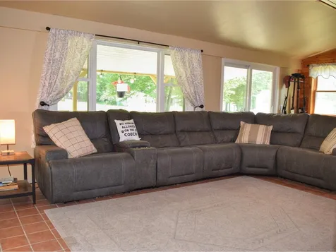 35 Jonzetta Court Milton VT 05468