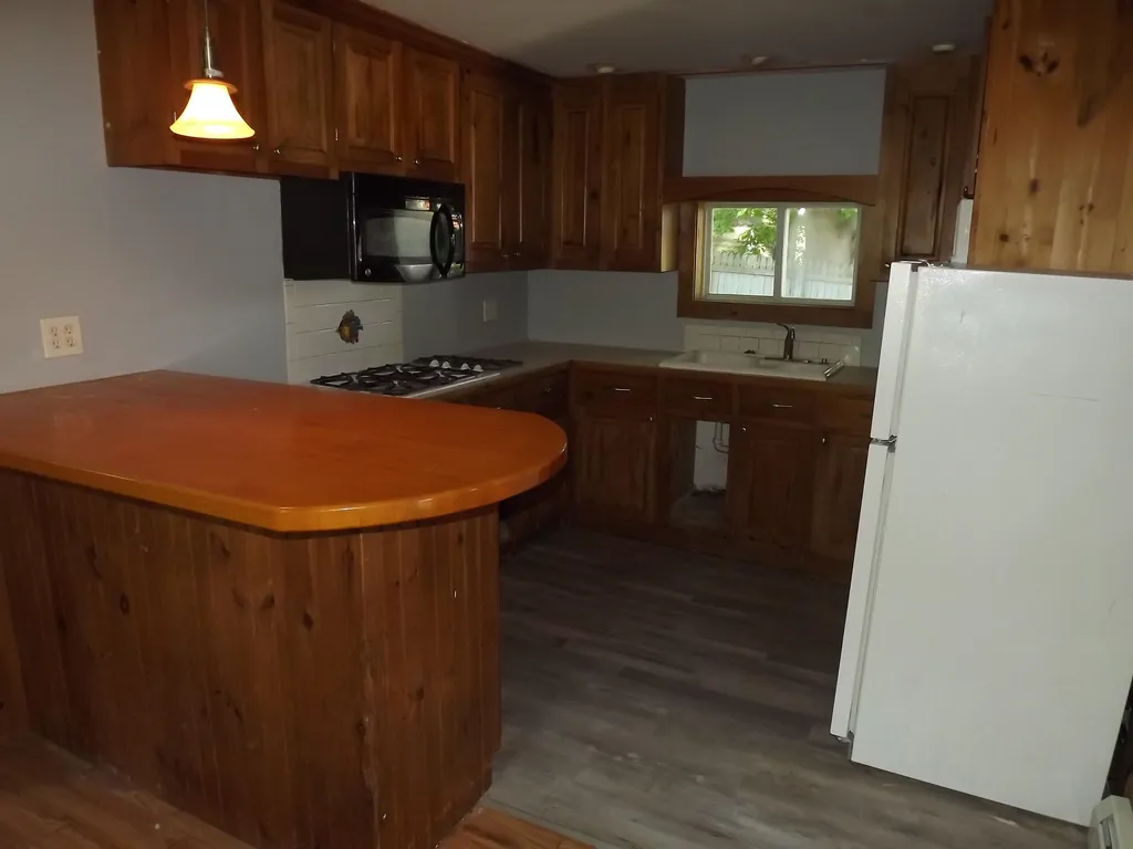 12 Nelson Court Belmont NH 03220