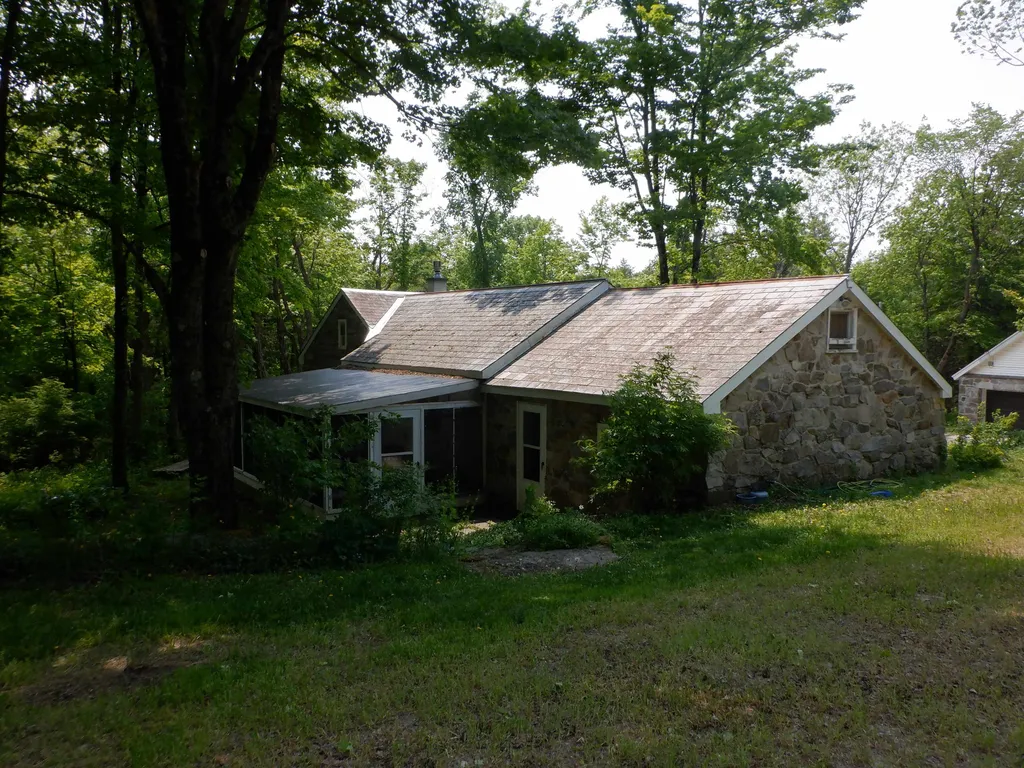 532 Temple Road Benson VT 05743
