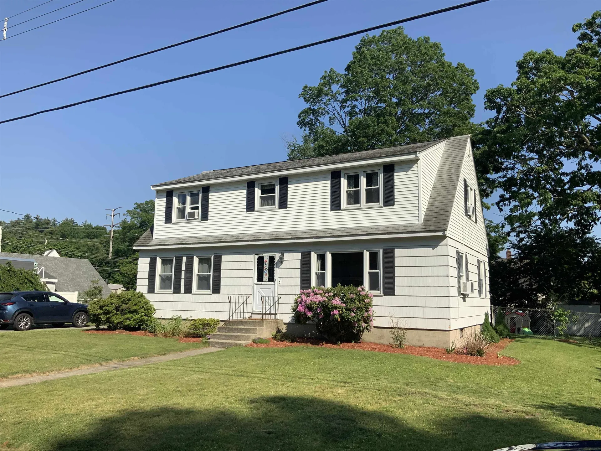 2 Sioux Avenue Nashua NH 03063