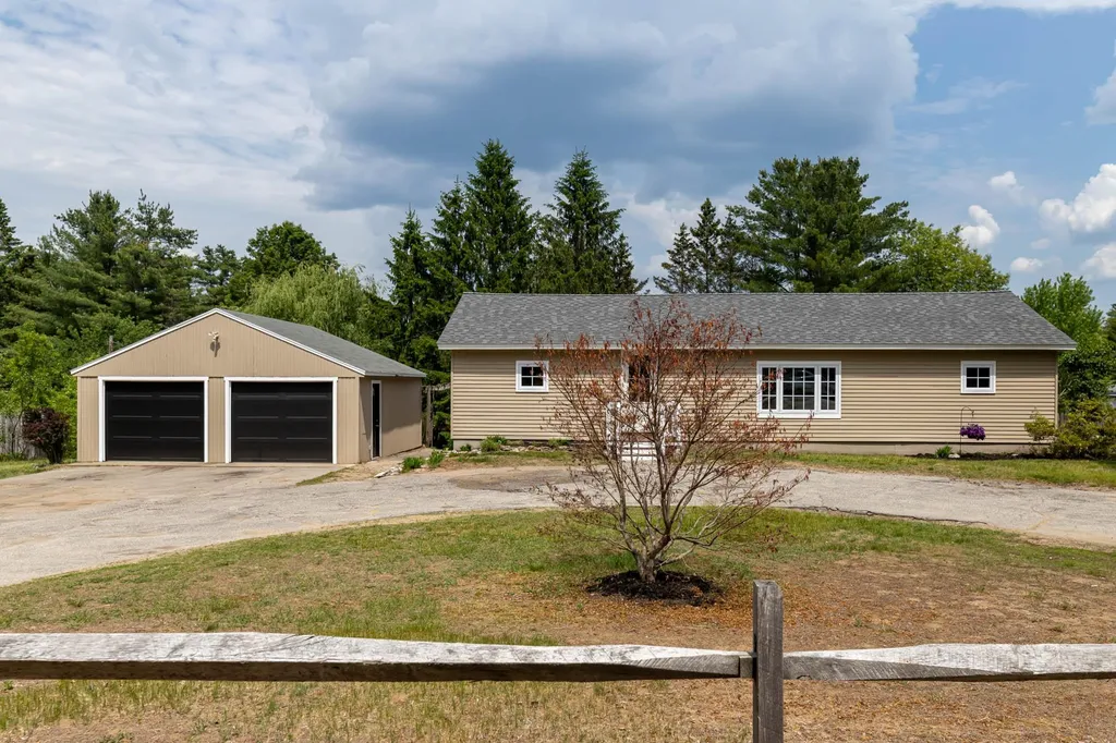 46 Chester Turnpike Allenstown NH 03275