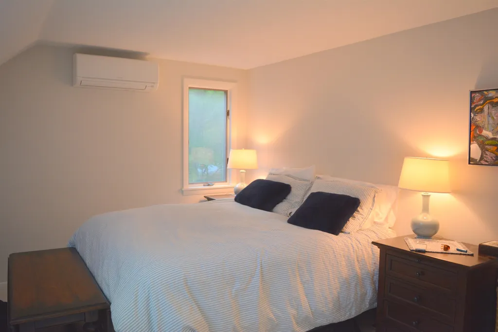 847 Cove Drive Grantham NH 03753