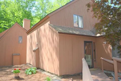 847 Cove Drive Grantham NH 03753