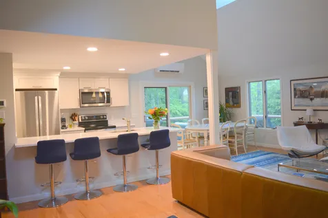 847 Cove Drive Grantham NH 03753