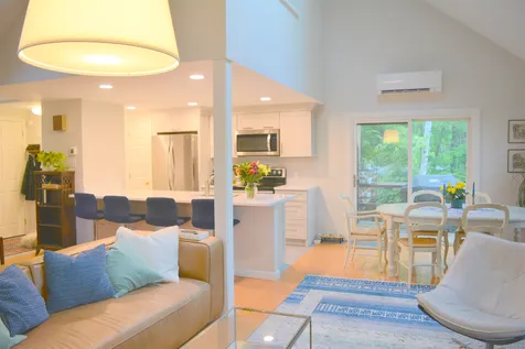 847 Cove Drive Grantham NH 03753