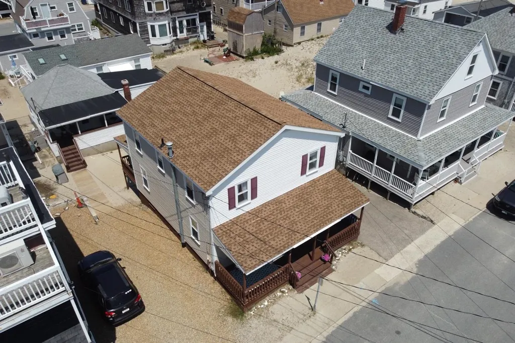 15 Boston Avenue Hampton NH 03842