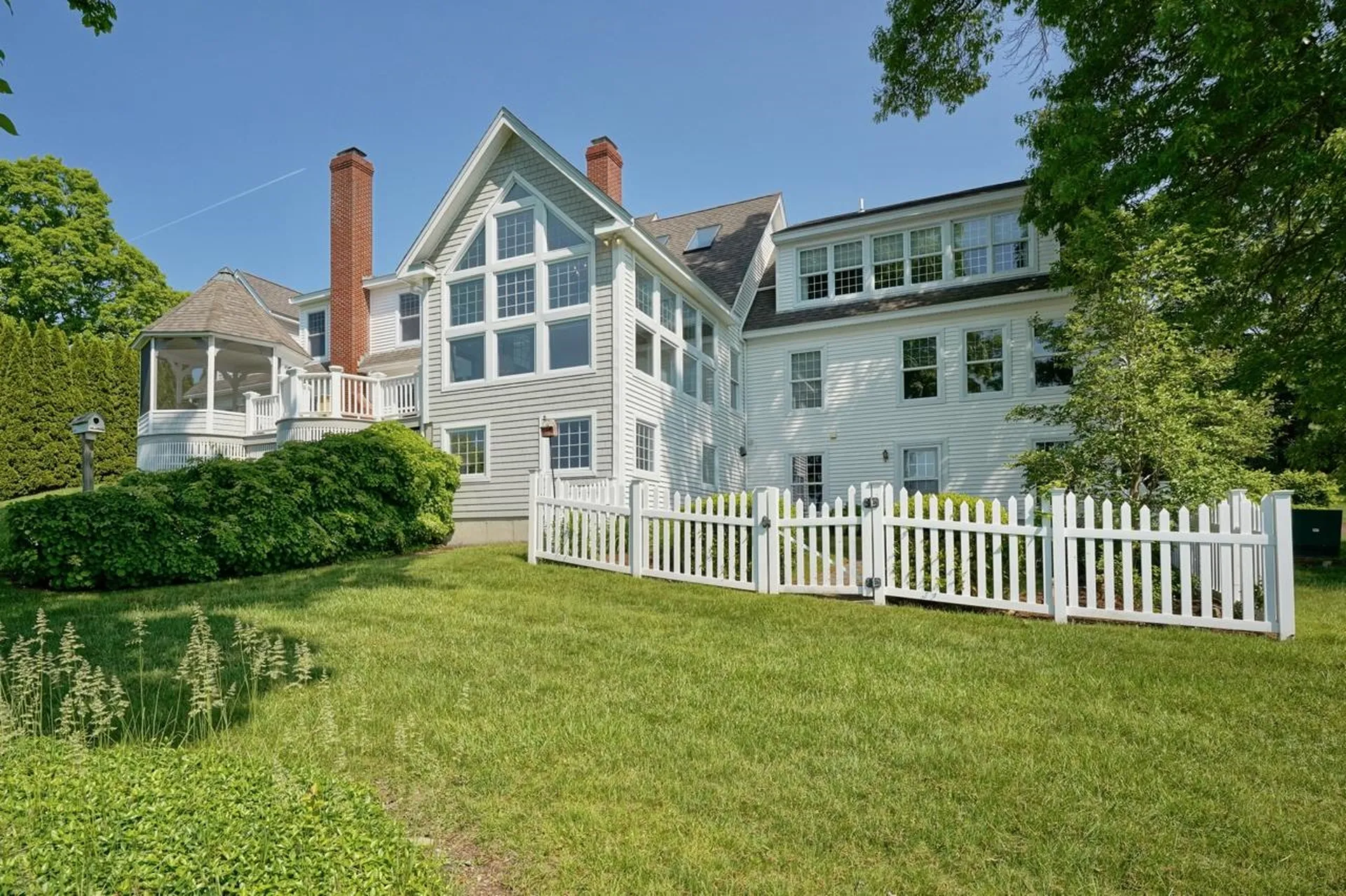31 Tidewater Farm Road Greenland NH 03840