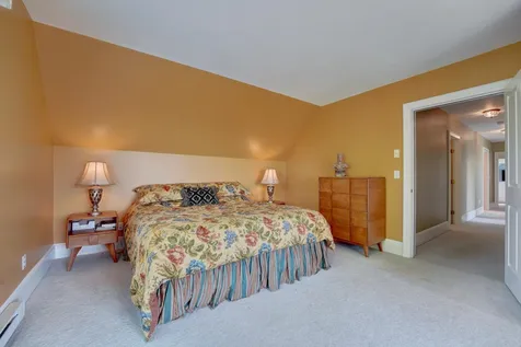 31 Tidewater Farm Road Greenland NH 03840