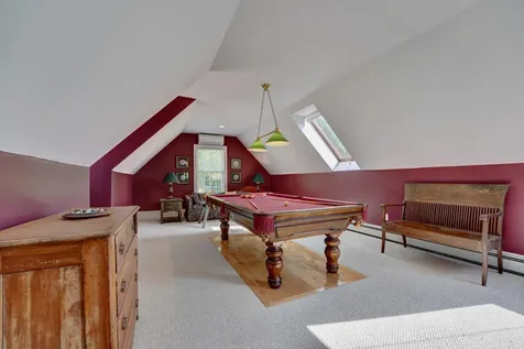 31 Tidewater Farm Road Greenland NH 03840