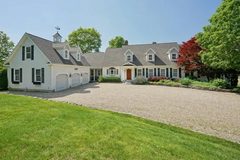 31 Tidewater Farm Road Greenland NH 03840