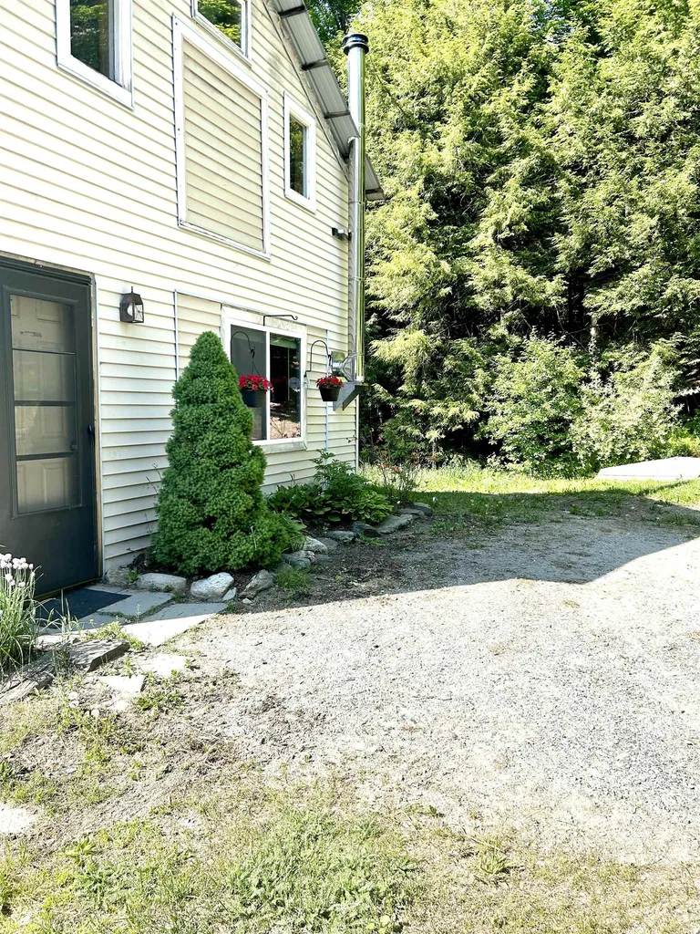 853 Route 120 Cornish NH 03745