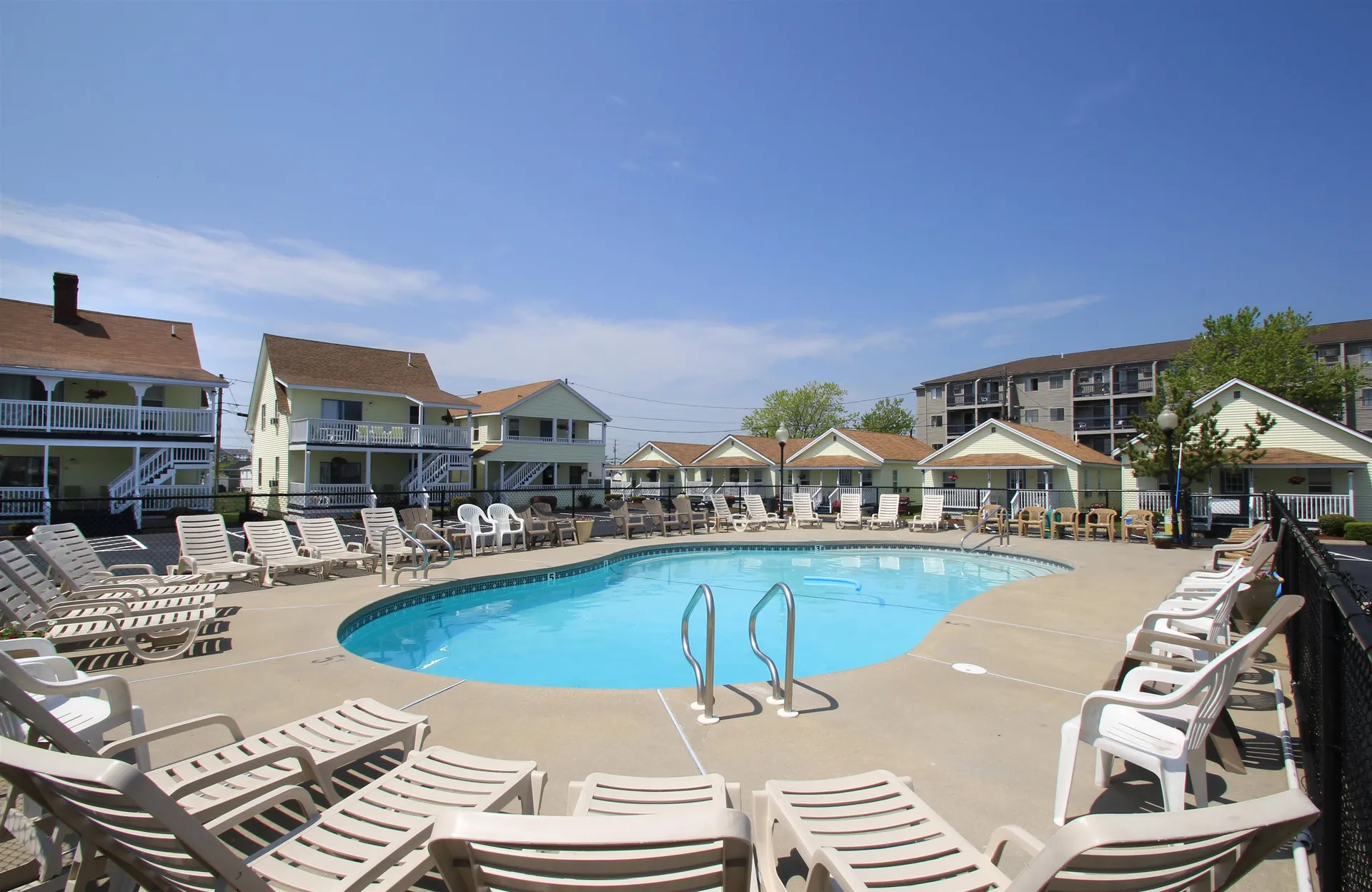 40 Ashworth Avenue Hampton NH 03842