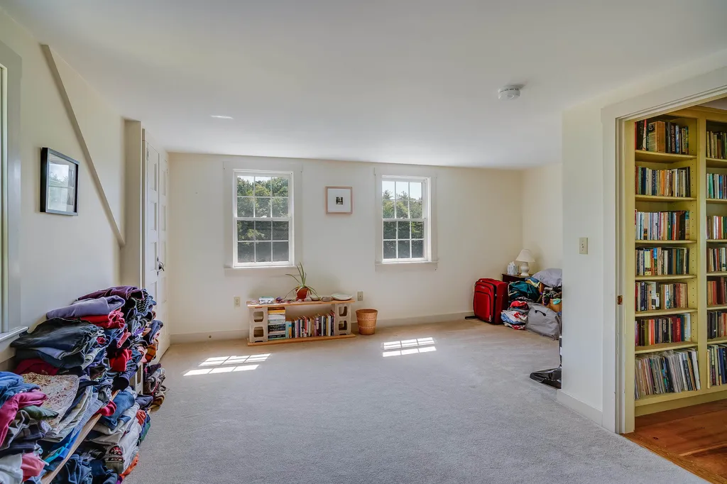 151 Perley Road Francestown NH 03043-0000