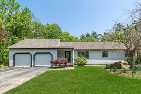14 Levesque Lane Mont Vernon NH 03057