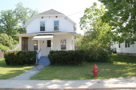 38 School Street Lincoln NH 03251