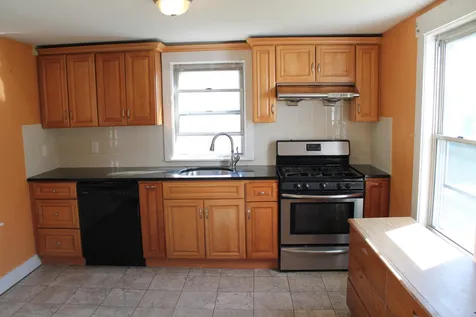 38 School Street Lincoln NH 03251