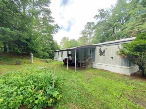 98 Lockehaven Road Enfield NH 03748