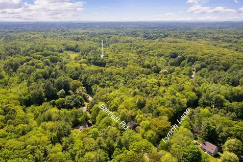 77 Bartlett Road Kittery ME 03905