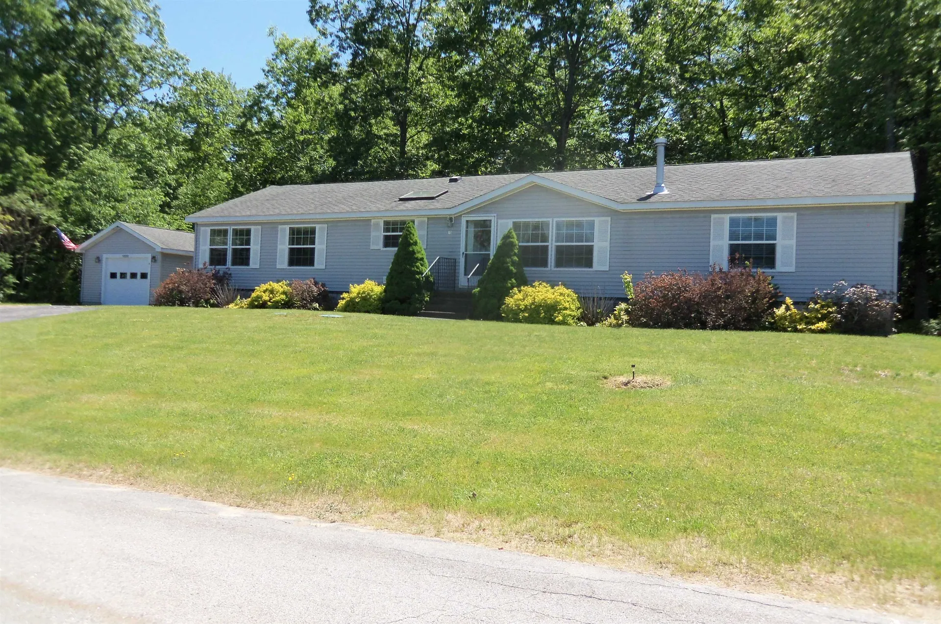 19 Tumbleweed Drive Rochester NH 03867