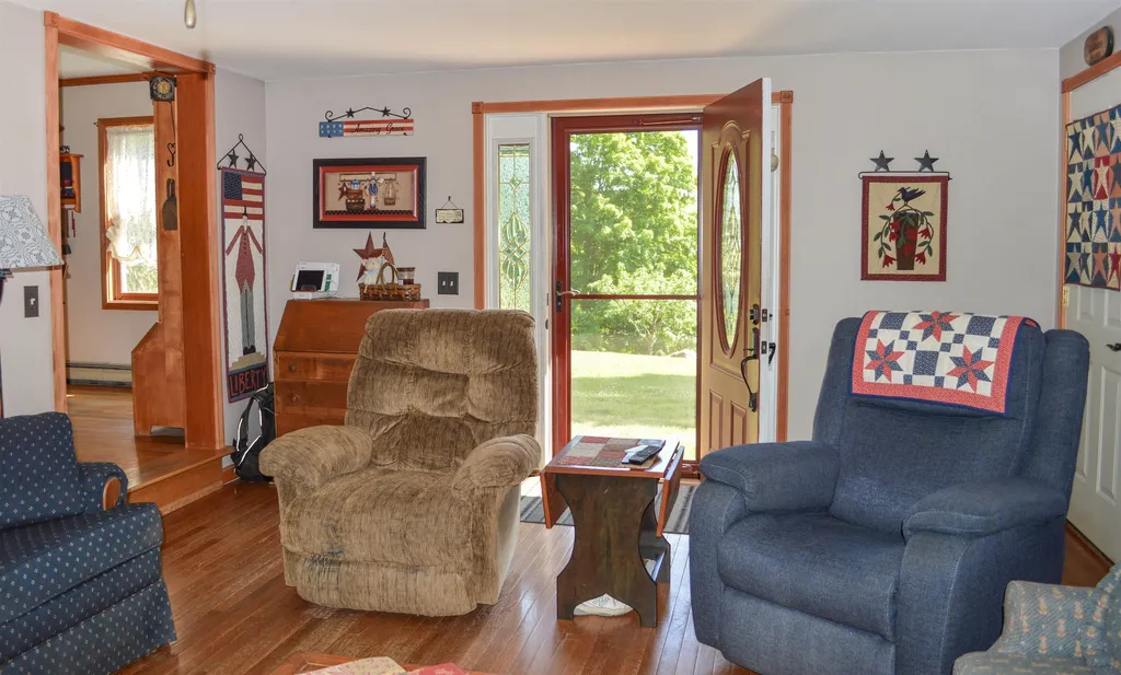 90 Richmond Road Winchester NH 03470