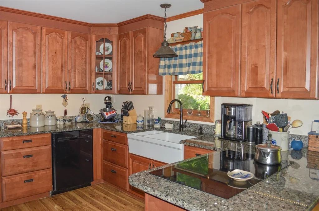 90 Richmond Road Winchester NH 03470
