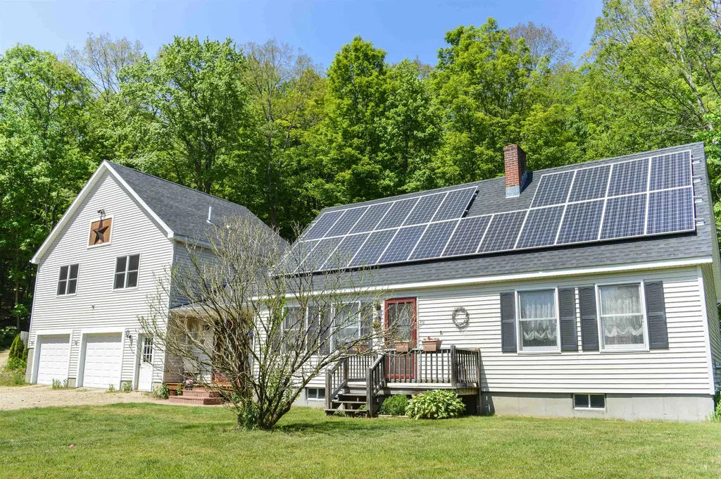 90 Richmond Road Winchester NH 03470
