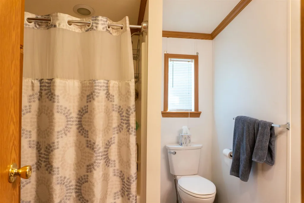 7 Lilac Street Exeter NH 03833