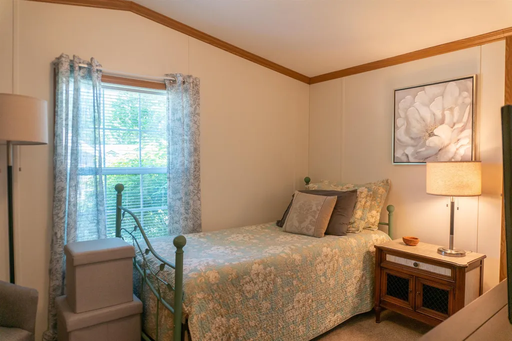7 Lilac Street Exeter NH 03833