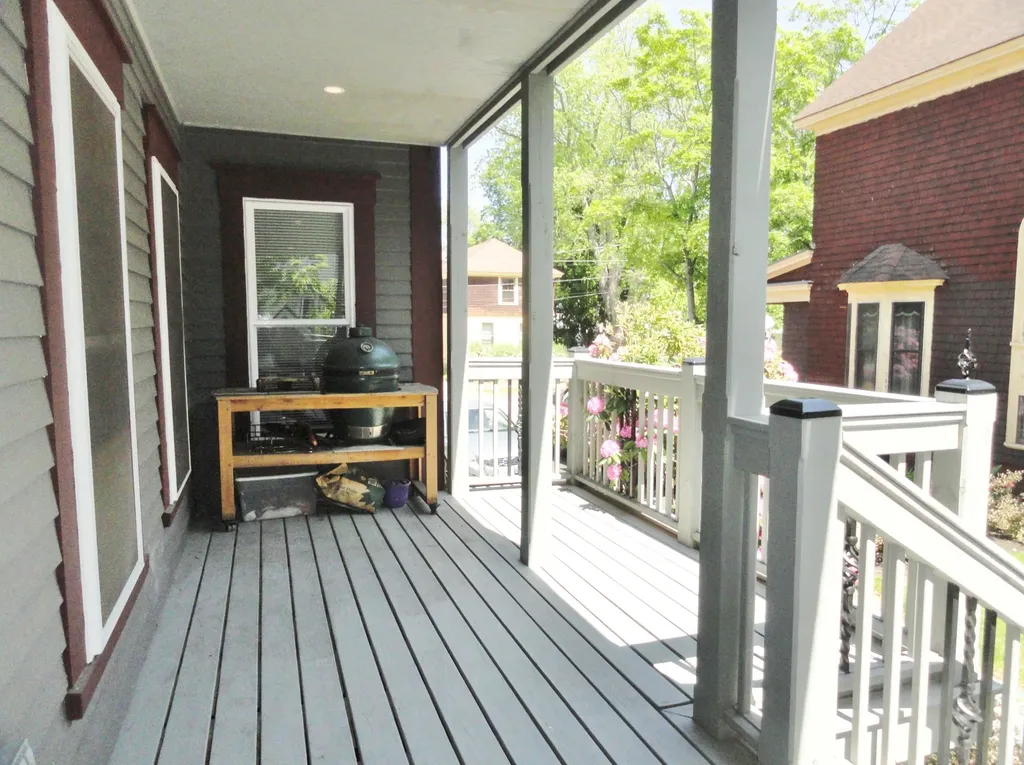 16 Grove Street Concord NH 03301