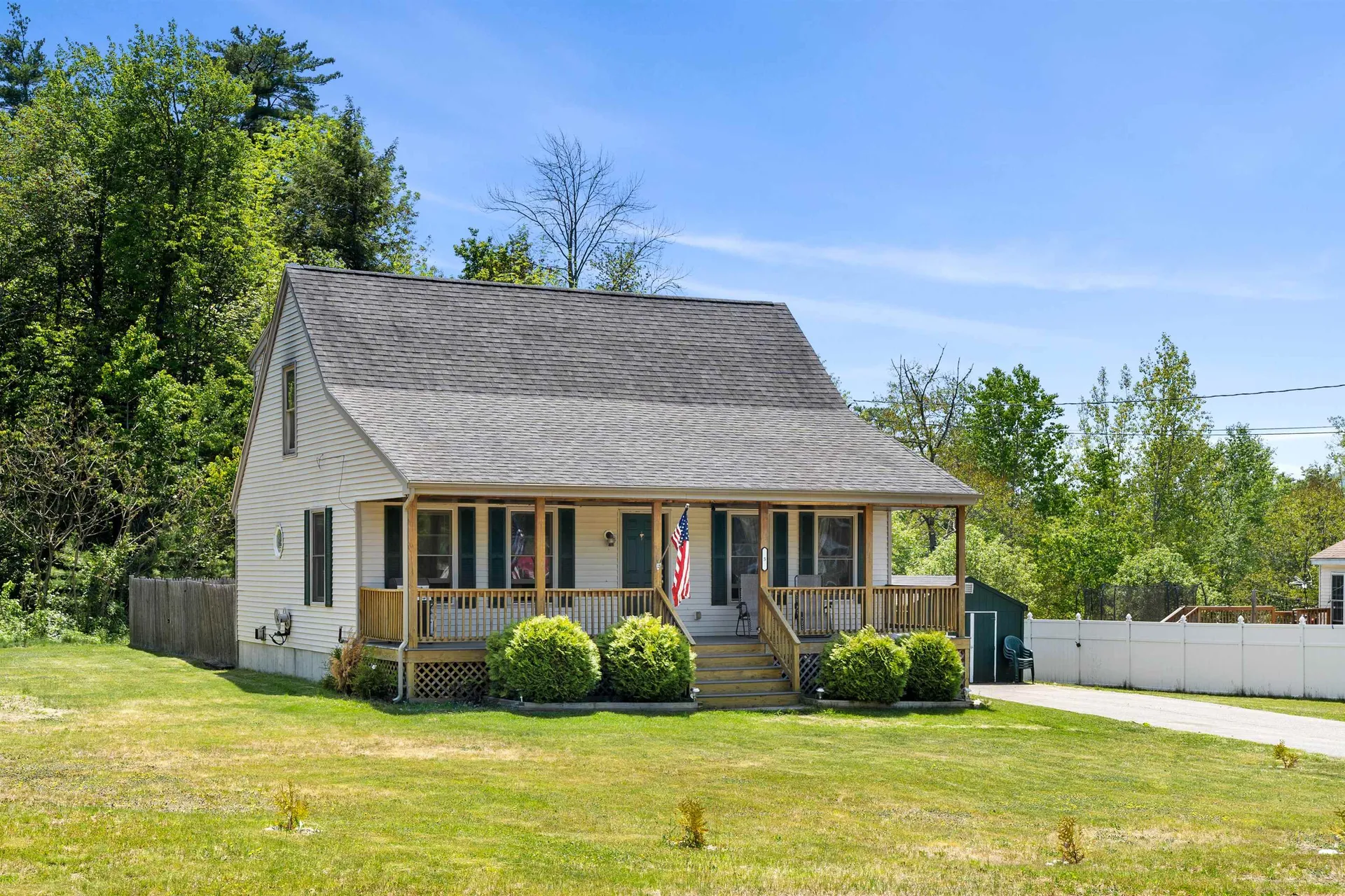 5 Webster Circle Hillsborough NH 03244